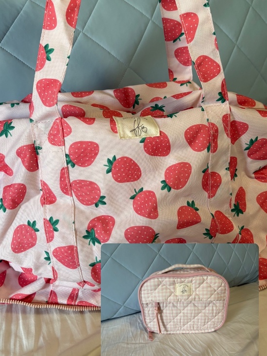 Poppy & Peonies Handbags - 🍓Poppy & Peonies Wild Strawberry Collection 🍓